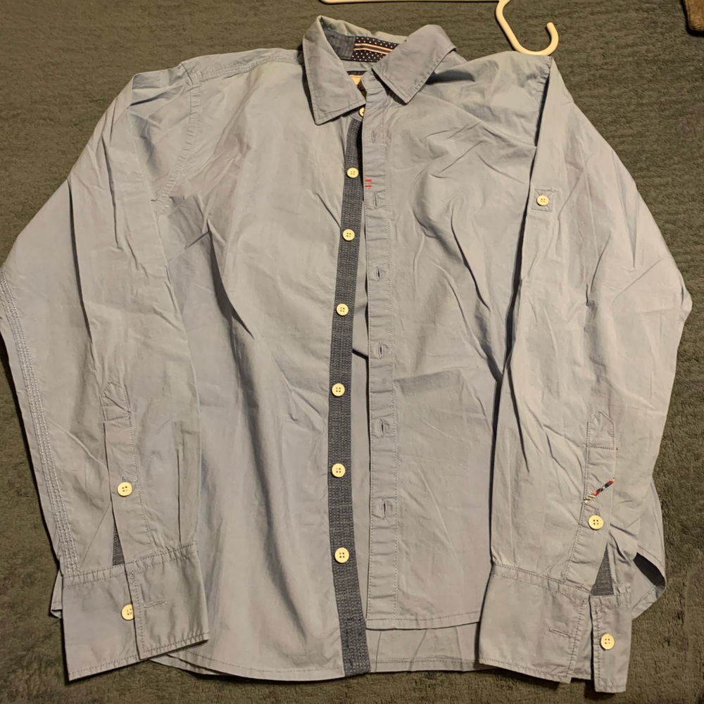 Robert Graham Light Blue Shirt with Red Accents